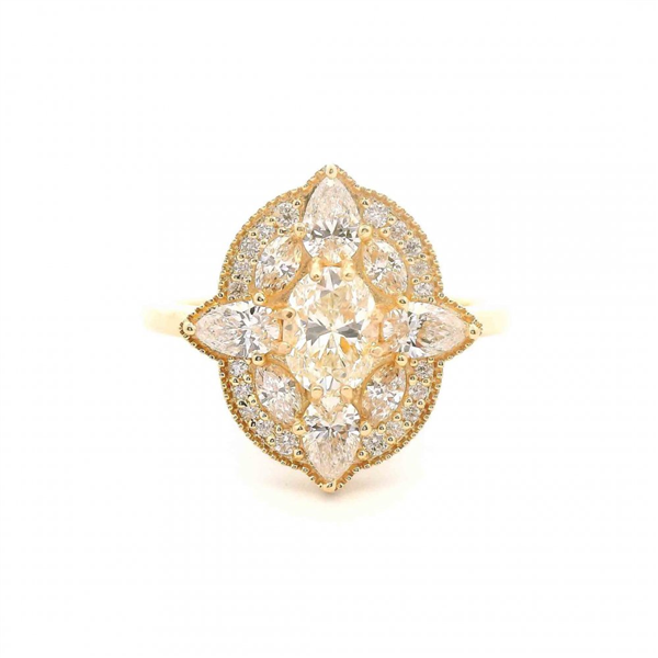 14K Vintage Inspired Oval Diamond Fashion Ring