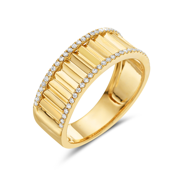 14K Fluted Wide Diamond Fashion Ring